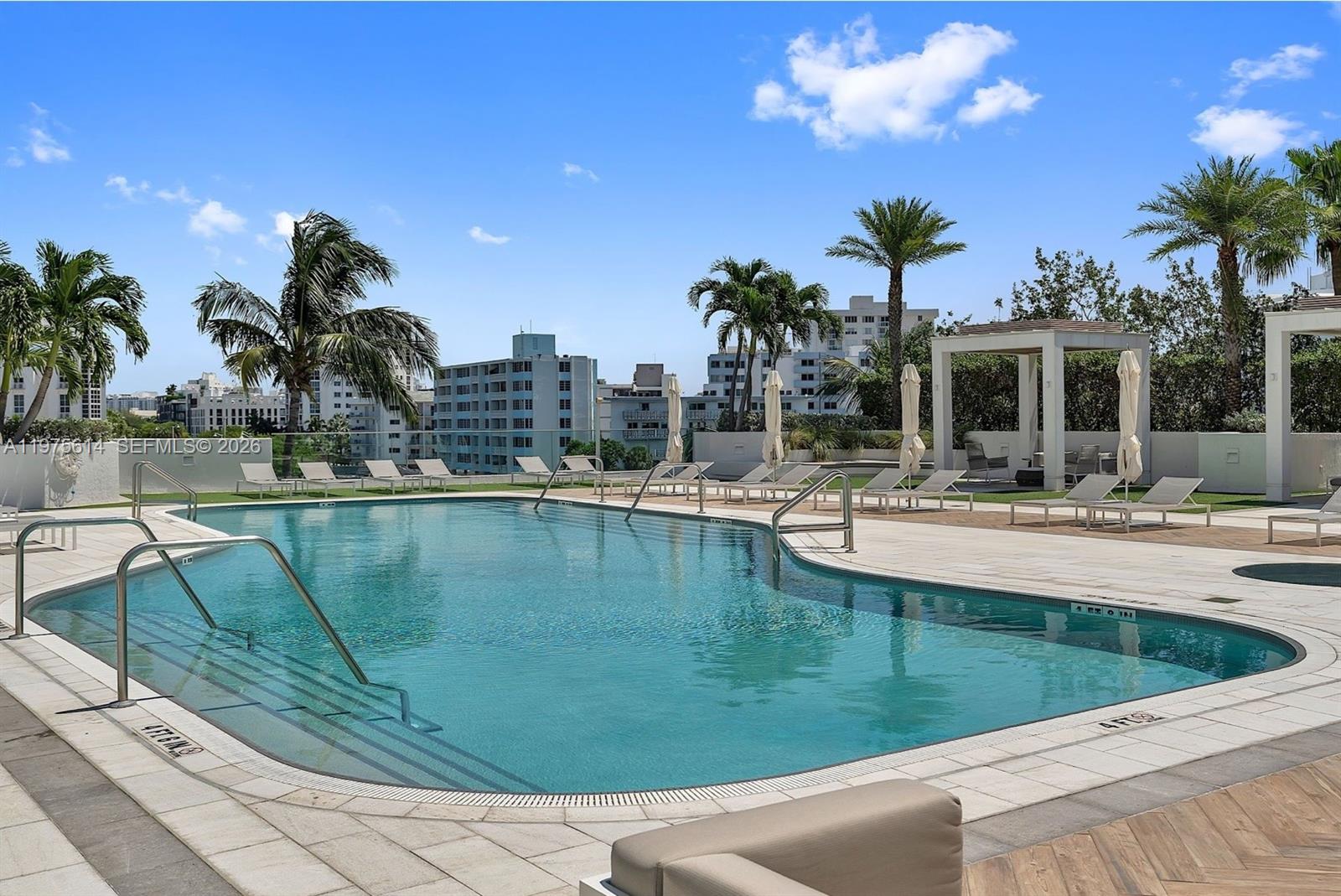 THE GRAND VENETIAN CONDO - Residential