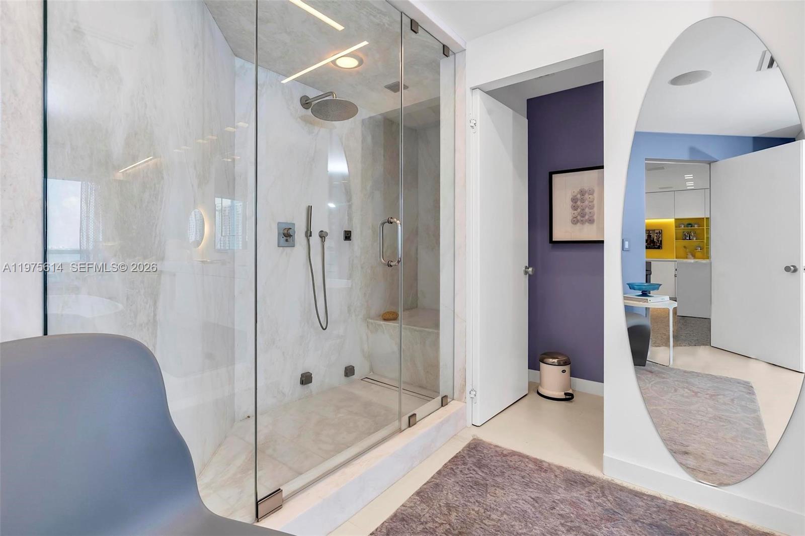 THE GRAND VENETIAN CONDO - Residential