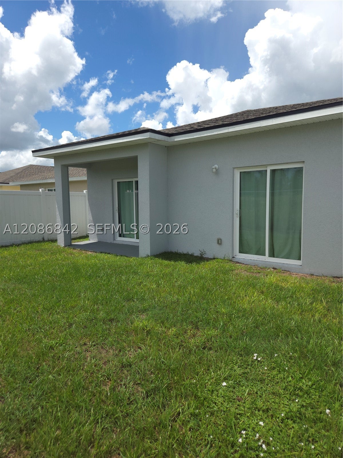 1498 Las Villa BL