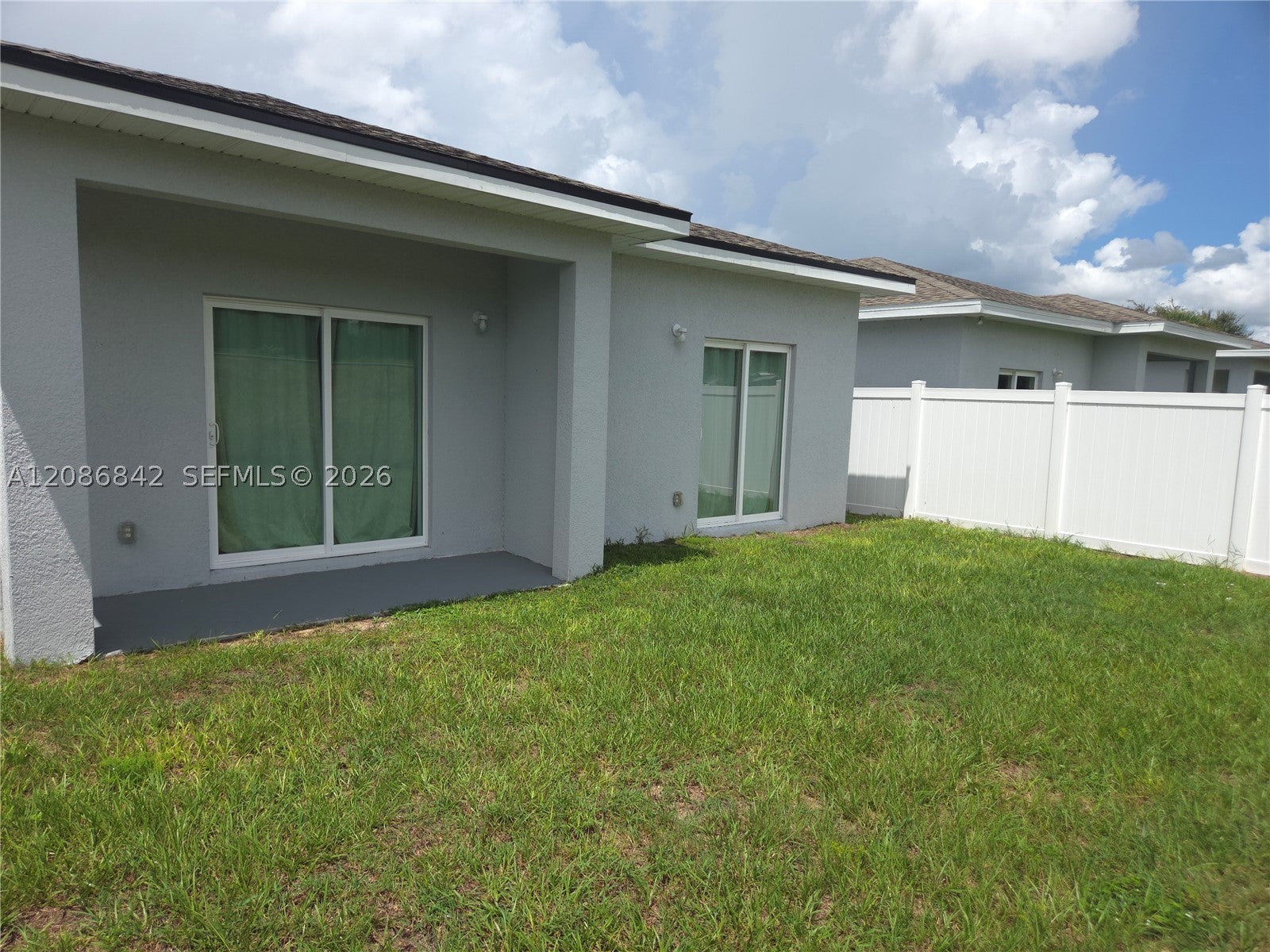 1498 Las Villa BL