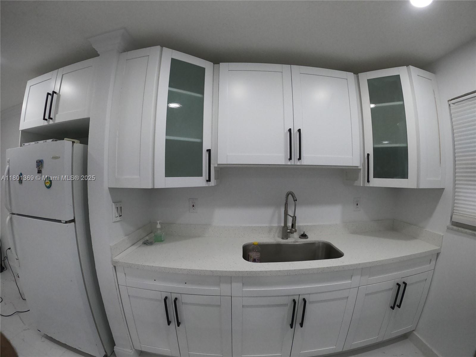 3265 Griffin Rd 103