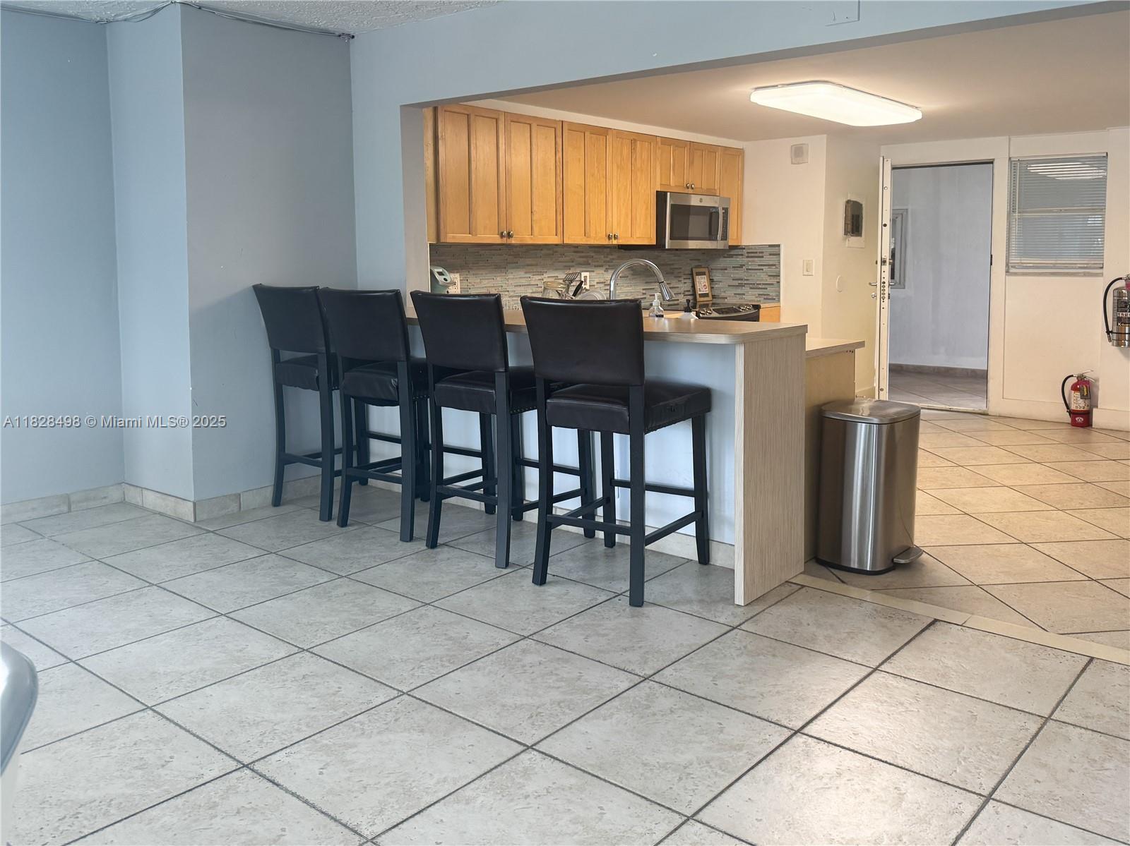 DORSEY ARMS CONDO - Residential