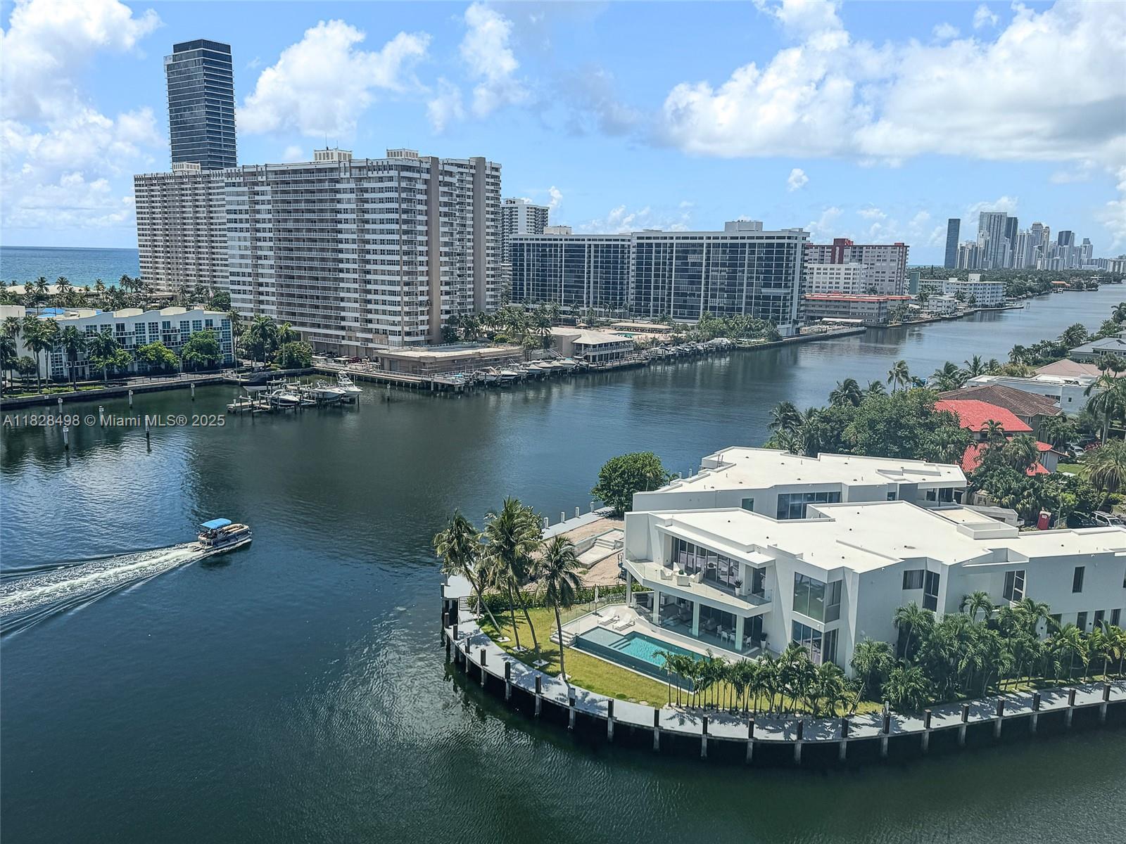 DORSEY ARMS CONDO - Residential