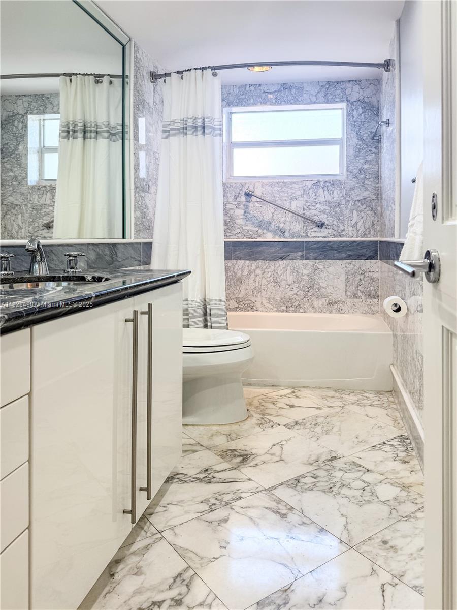 DORSEY ARMS CONDO - Residential