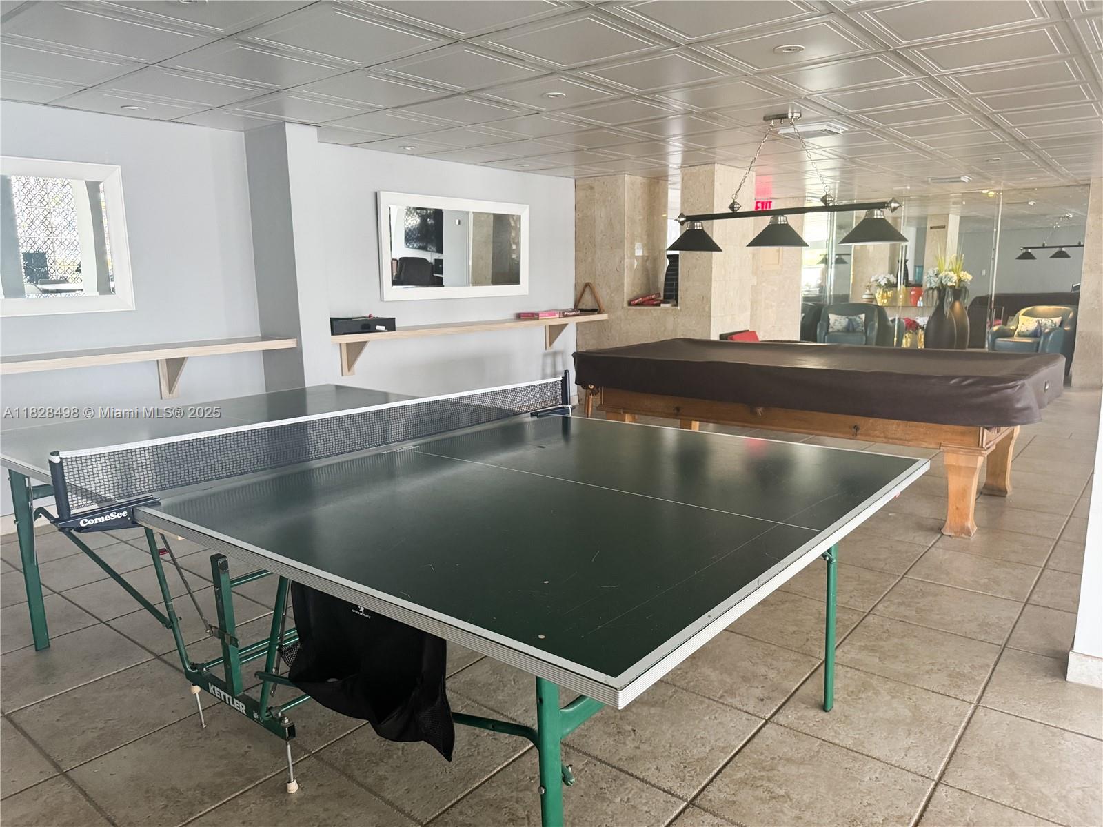 DORSEY ARMS CONDO - Residential