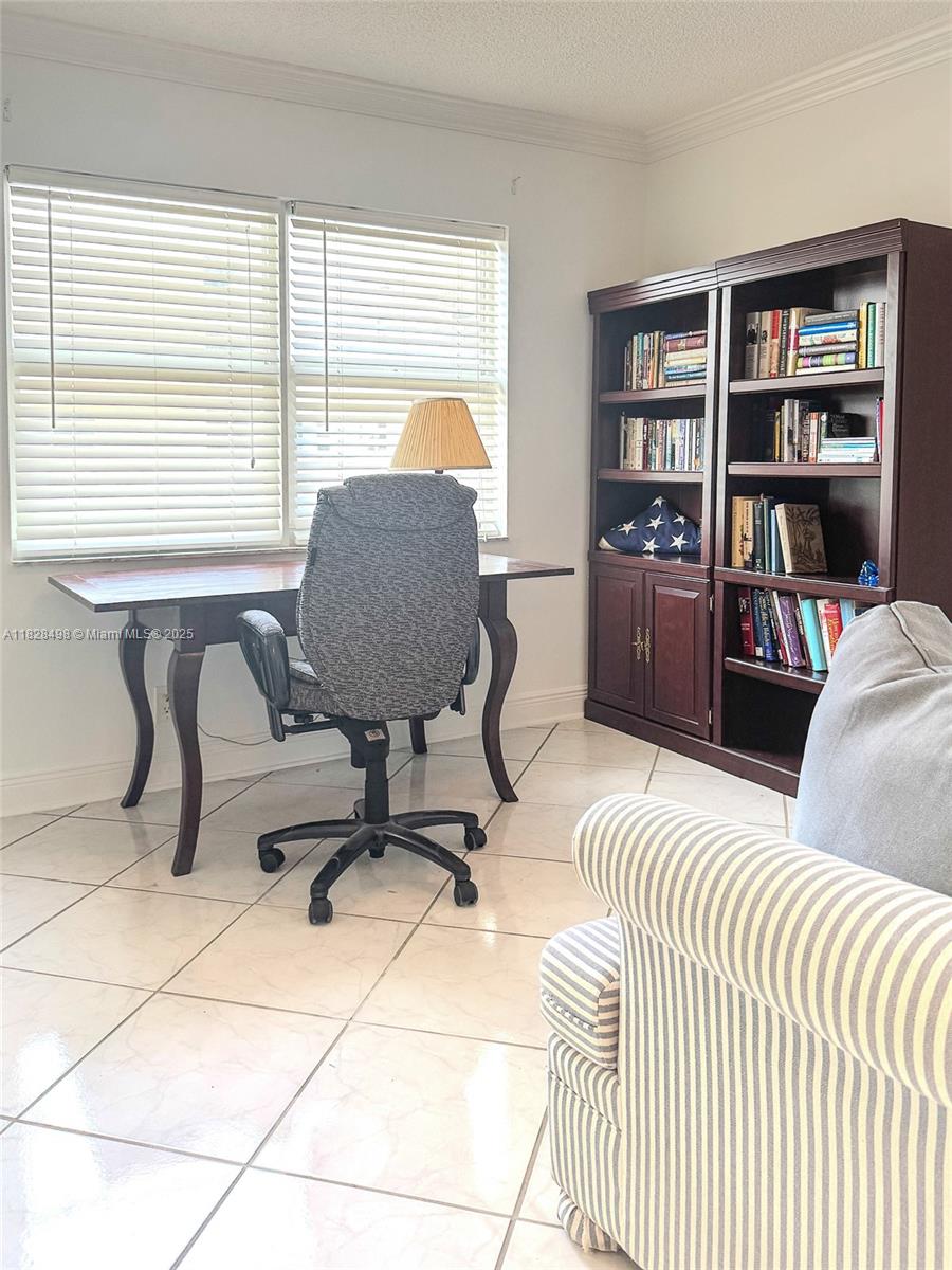 DORSEY ARMS CONDO - Residential