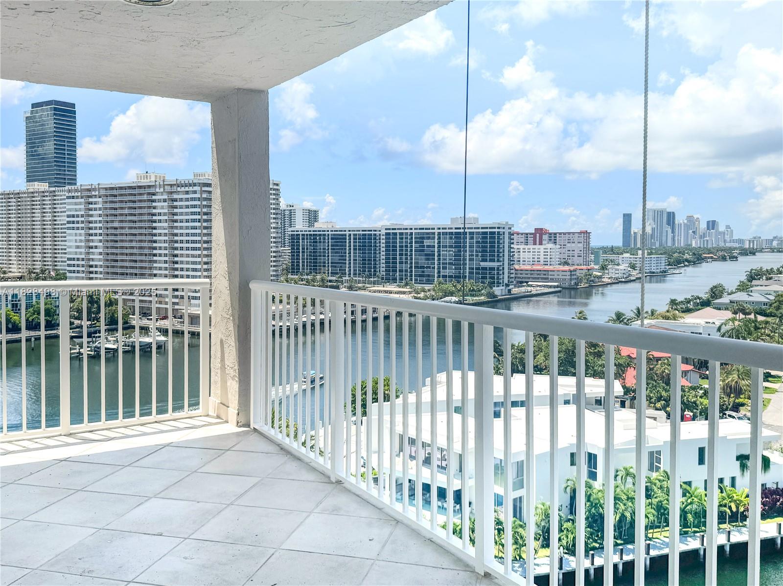 DORSEY ARMS CONDO - Residential