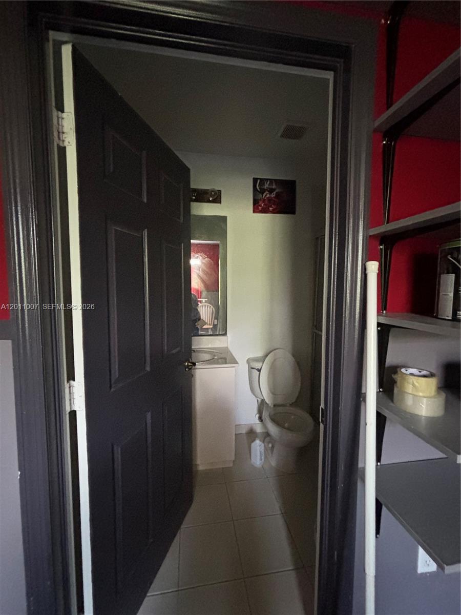 SOLABELLA CONDO - Residential