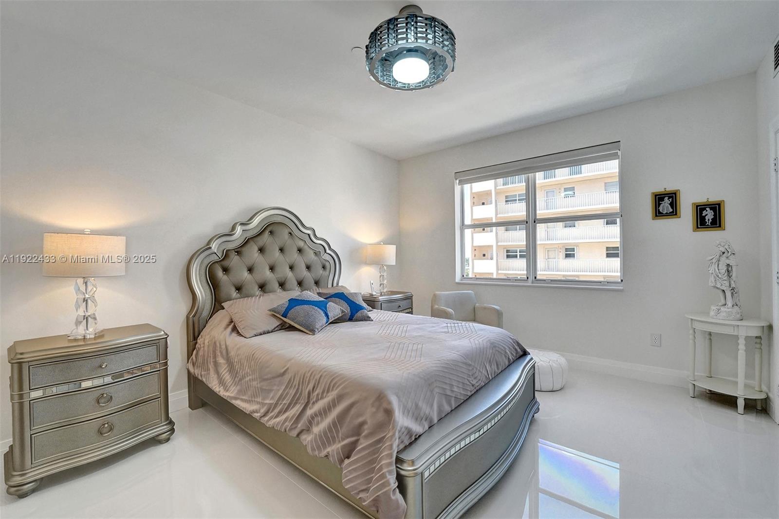 AQUAMARINE CONDO - Residential