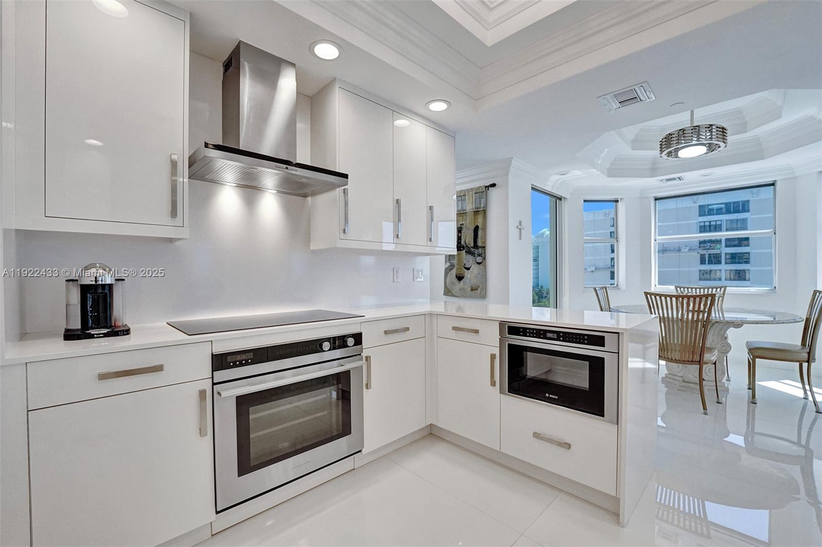 AQUAMARINE CONDO - Residential