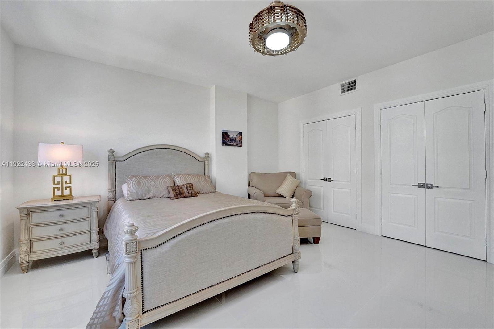 AQUAMARINE CONDO - Residential