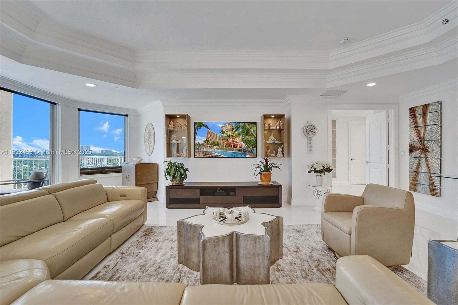 AQUAMARINE CONDO - Residential