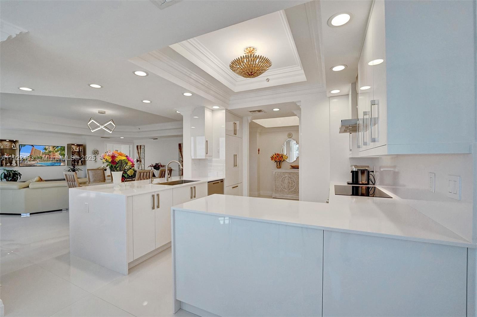 AQUAMARINE CONDO - Residential