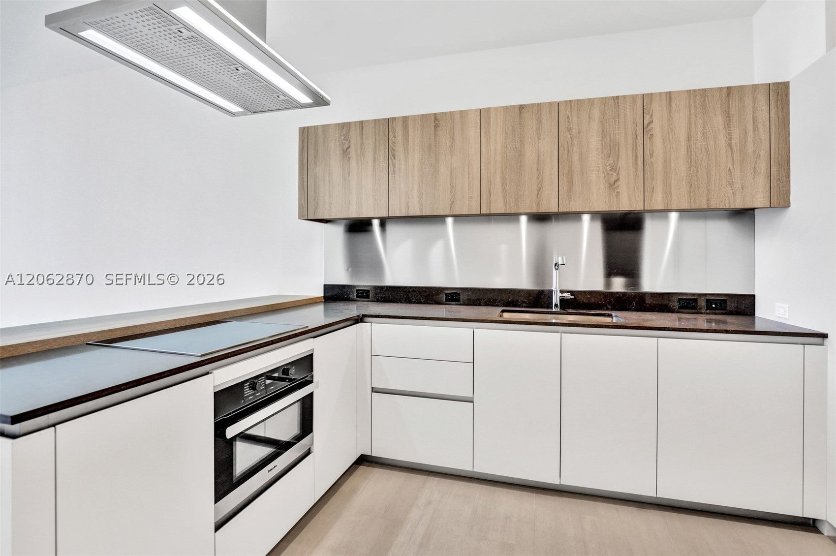 1000 Brickell Plaza 1904