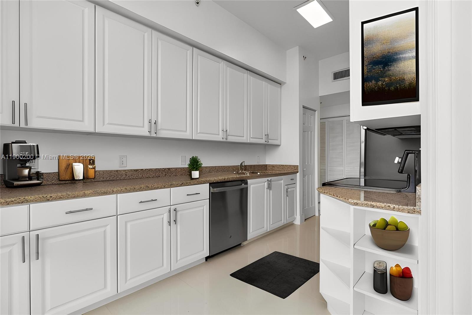 THE MARK ON BRICKELL COND - Residential