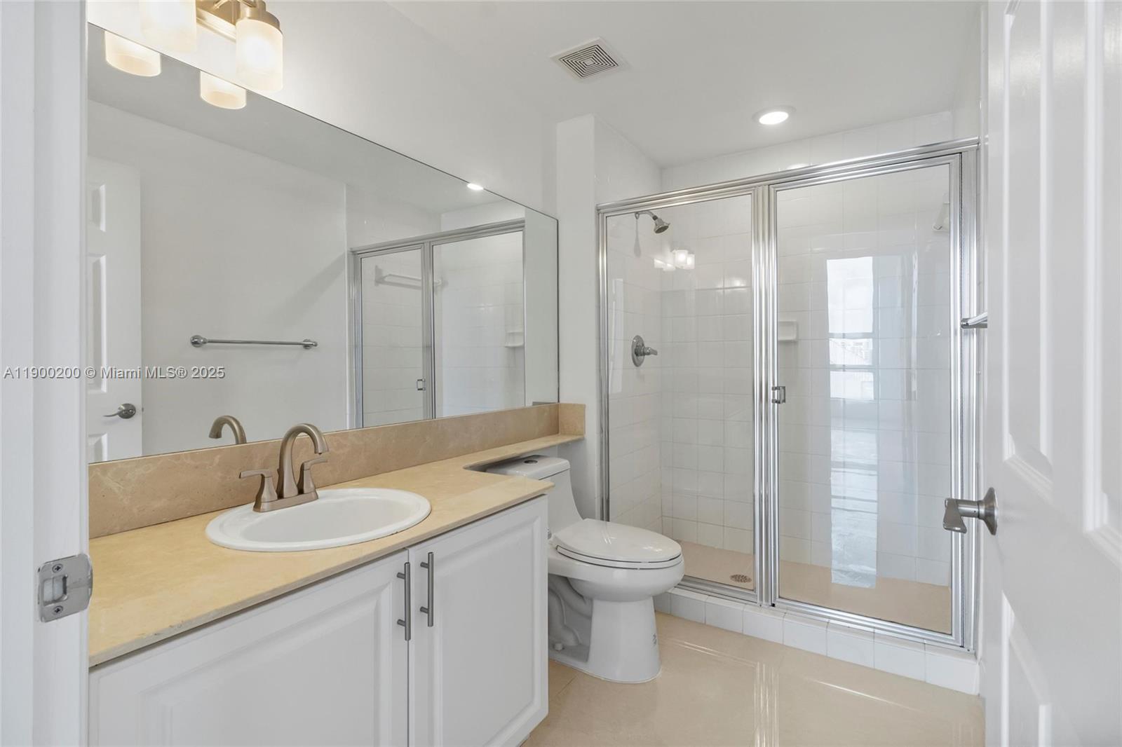 THE MARK ON BRICKELL COND - Residential