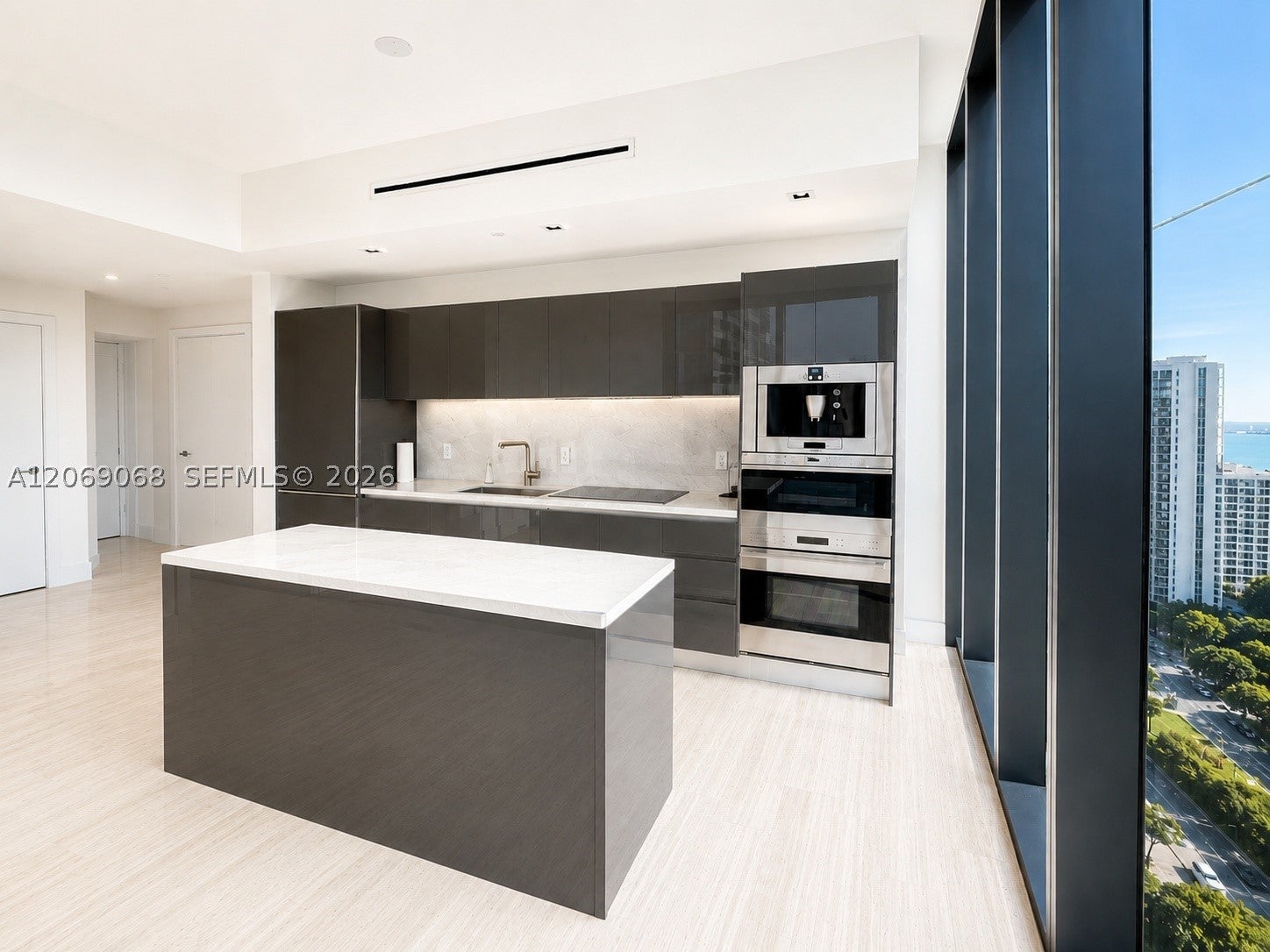 1451 Brickell Avenue 2706