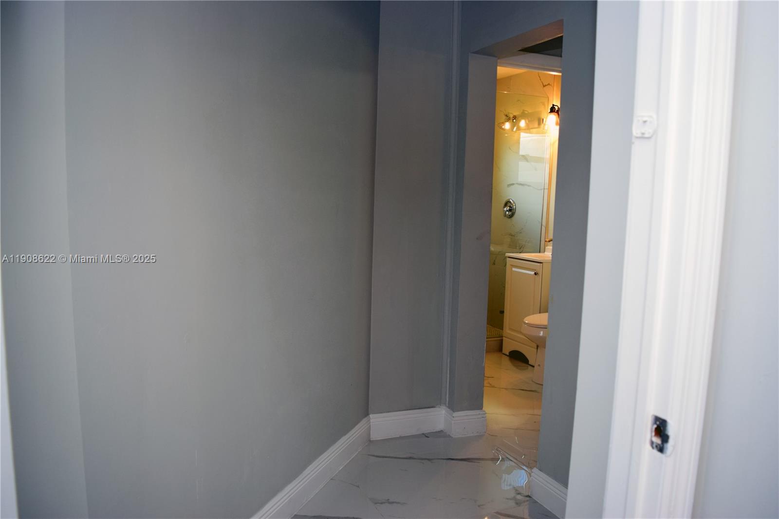 ATLANTIC SHORES DIXIE HIG - Residential Lease