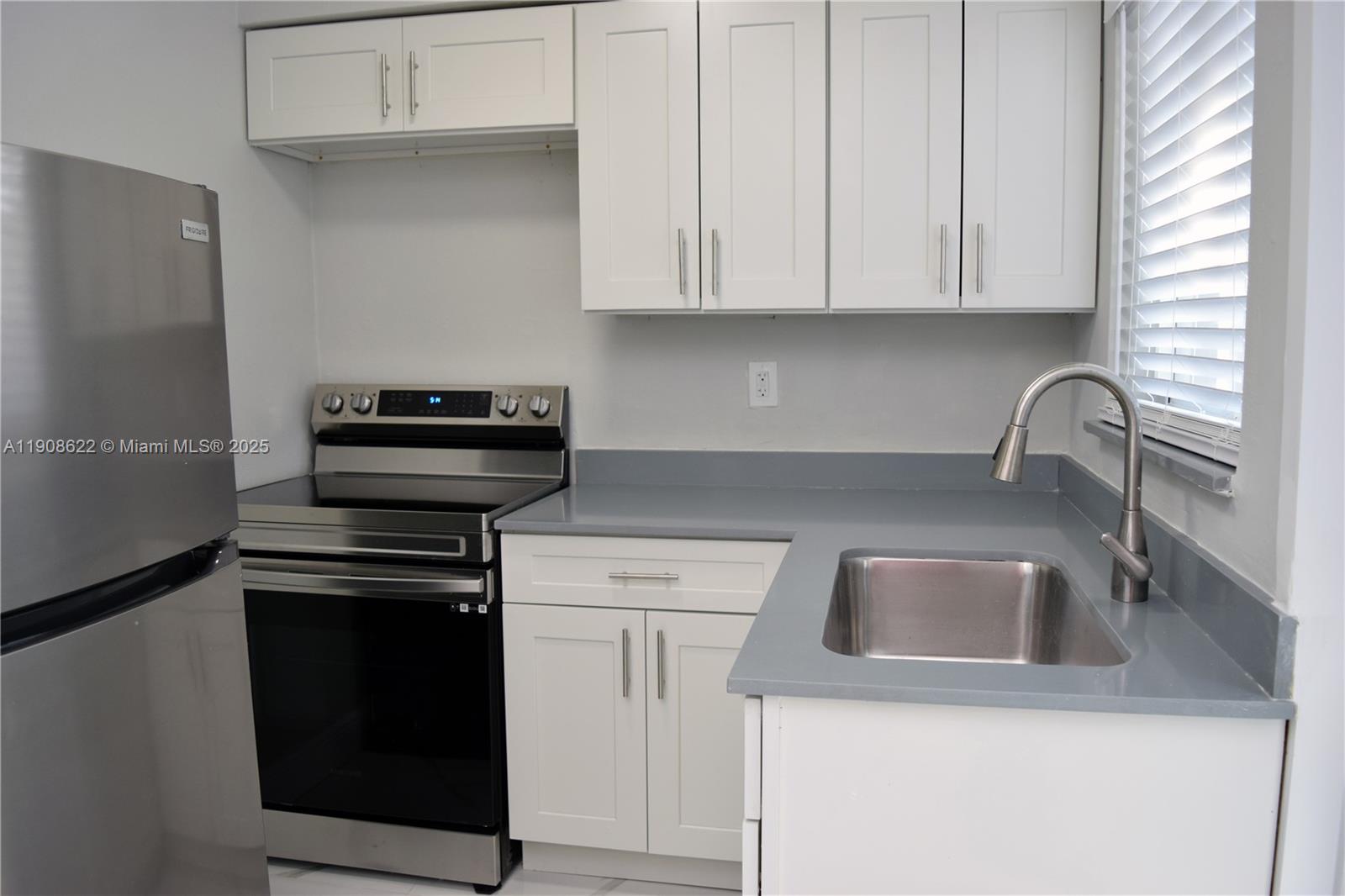 ATLANTIC SHORES DIXIE HIG - Residential Lease