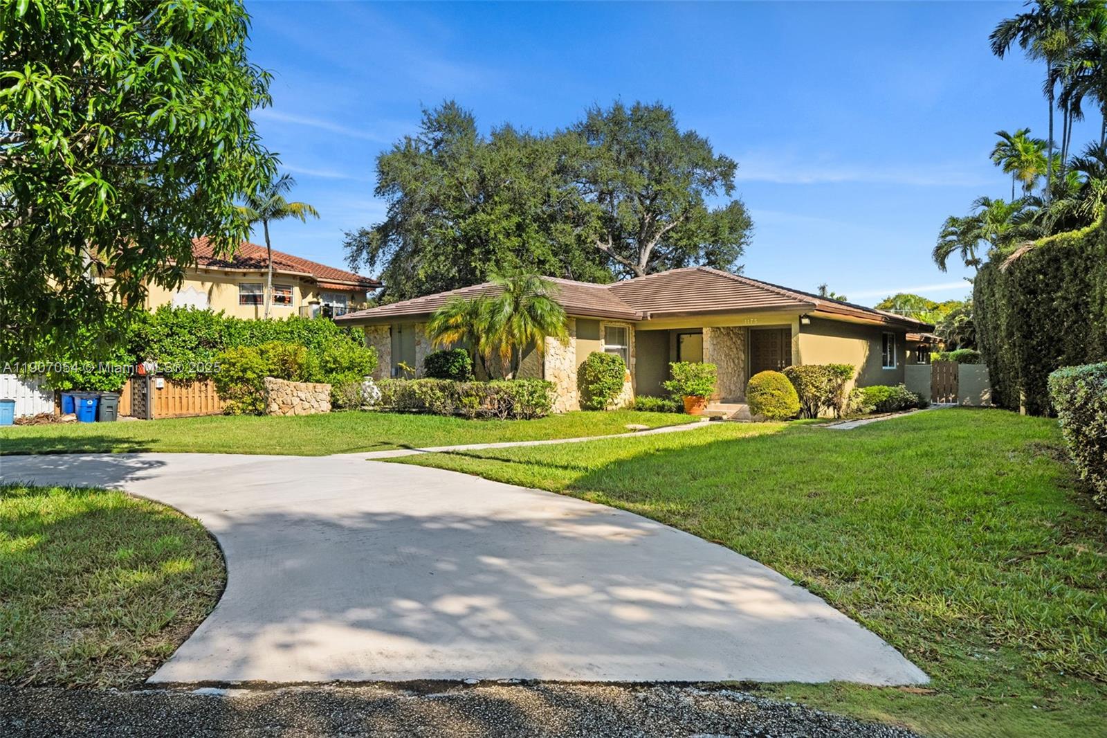 MIAMI SHORES SEC 8 REV - Residential Lease