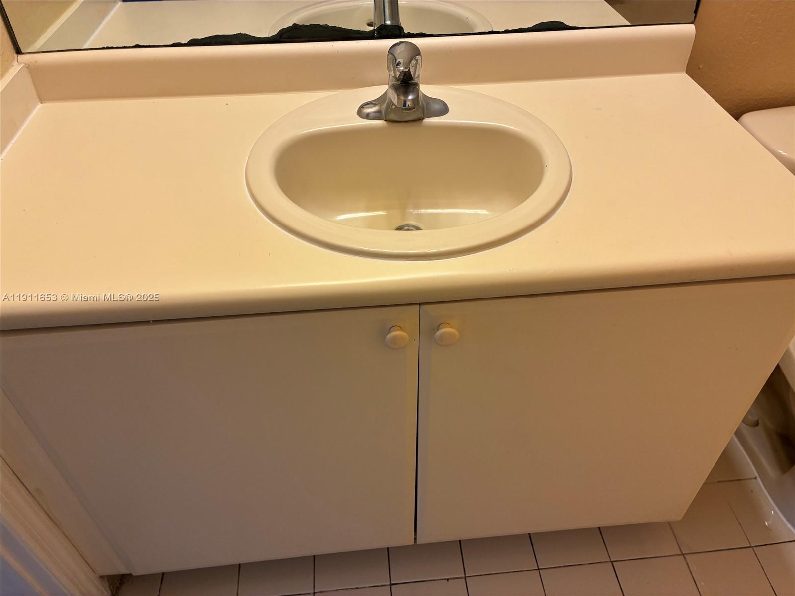 SHOMA CONDO AT KEYS COVE - Residential Lease