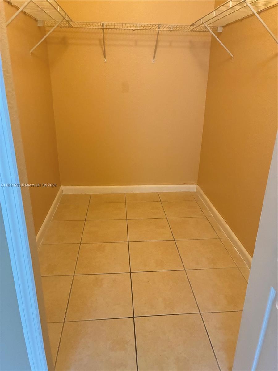 SHOMA CONDO AT KEYS COVE - Residential Lease