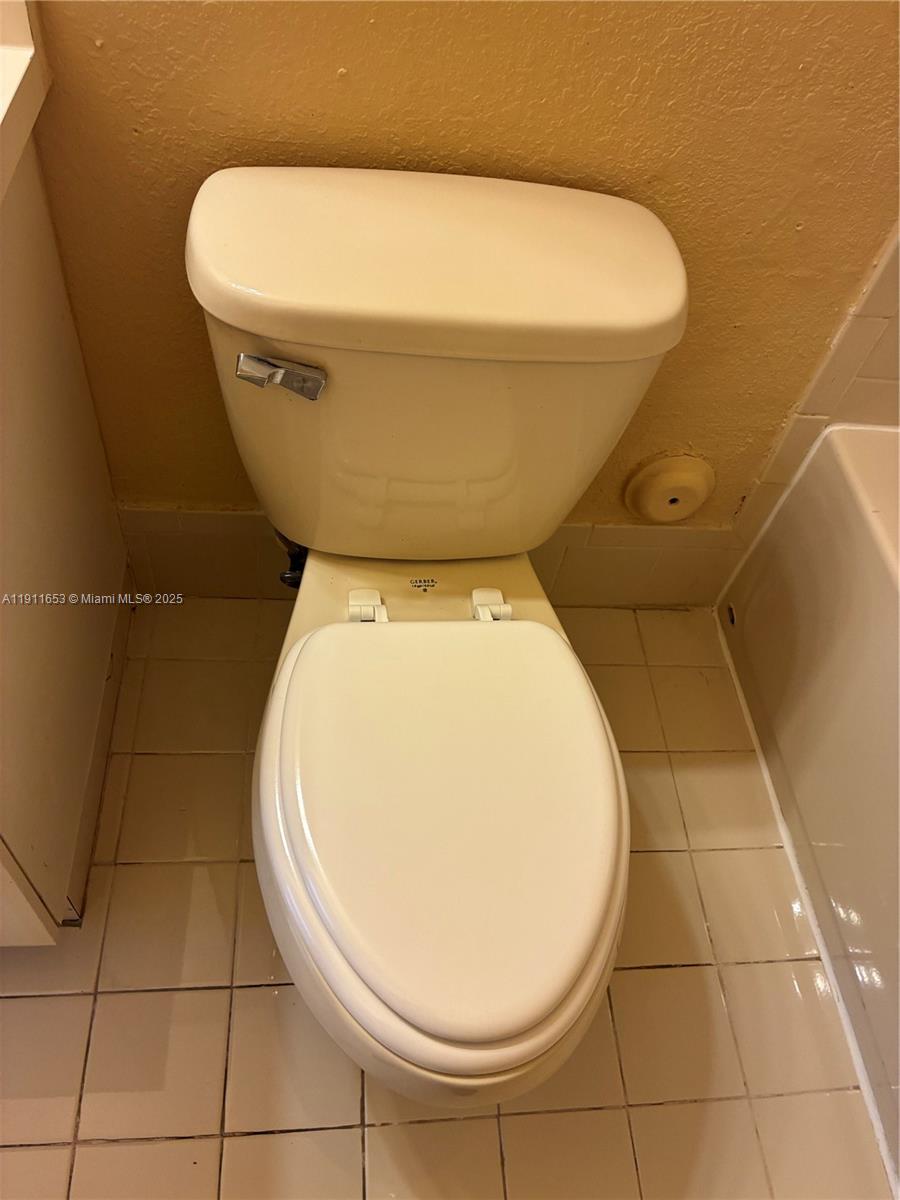 SHOMA CONDO AT KEYS COVE - Residential Lease