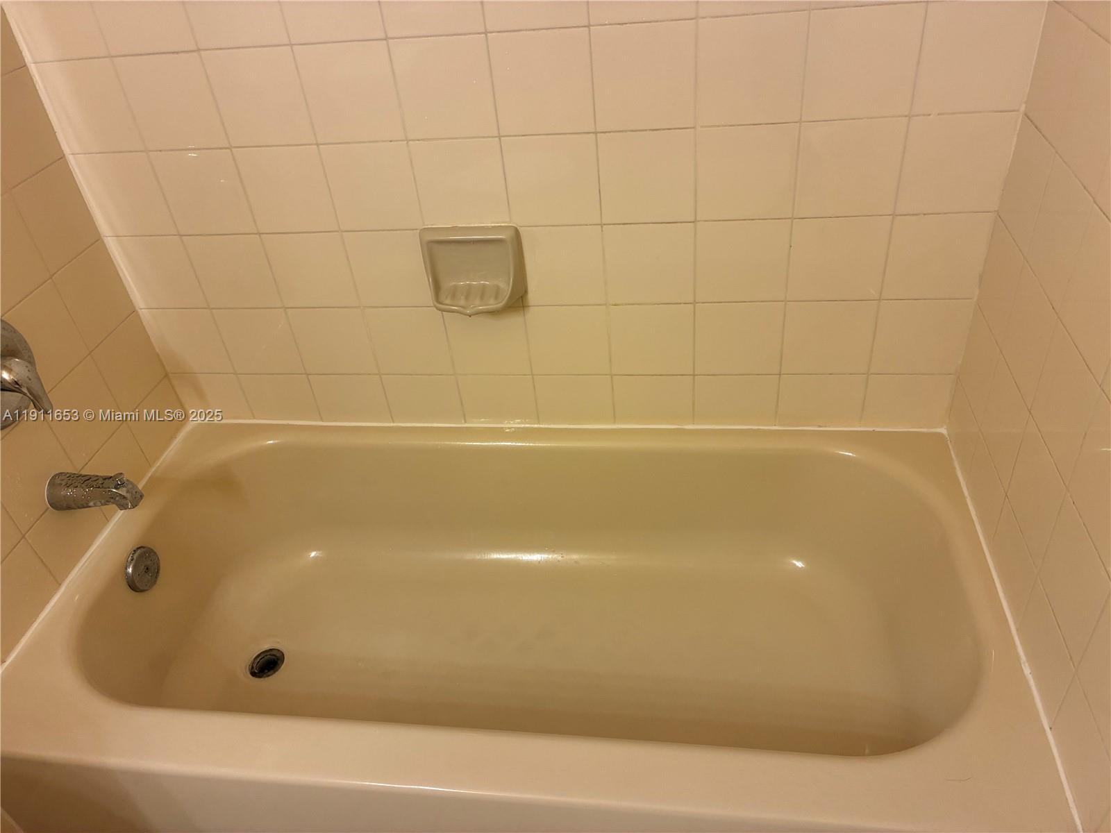 SHOMA CONDO AT KEYS COVE - Residential Lease