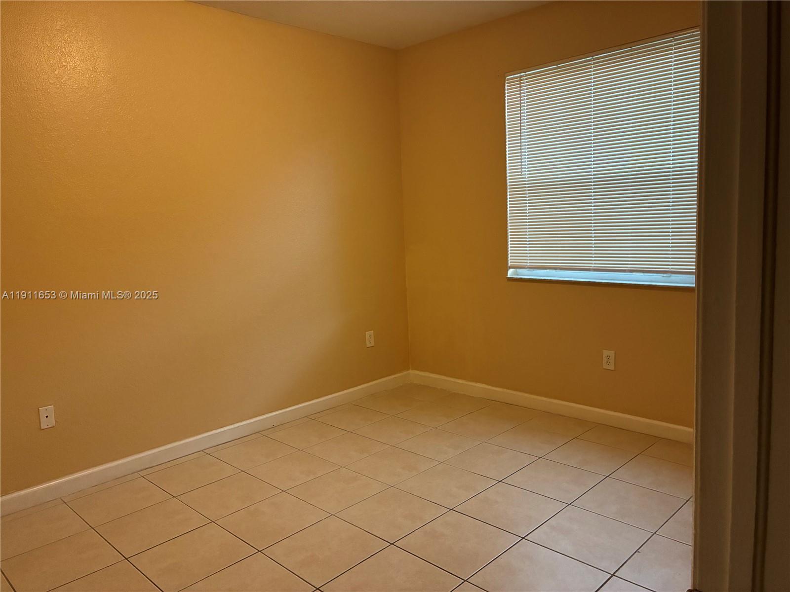 SHOMA CONDO AT KEYS COVE - Residential Lease