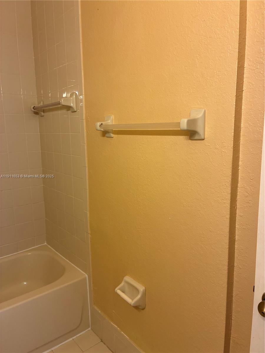 SHOMA CONDO AT KEYS COVE - Residential Lease