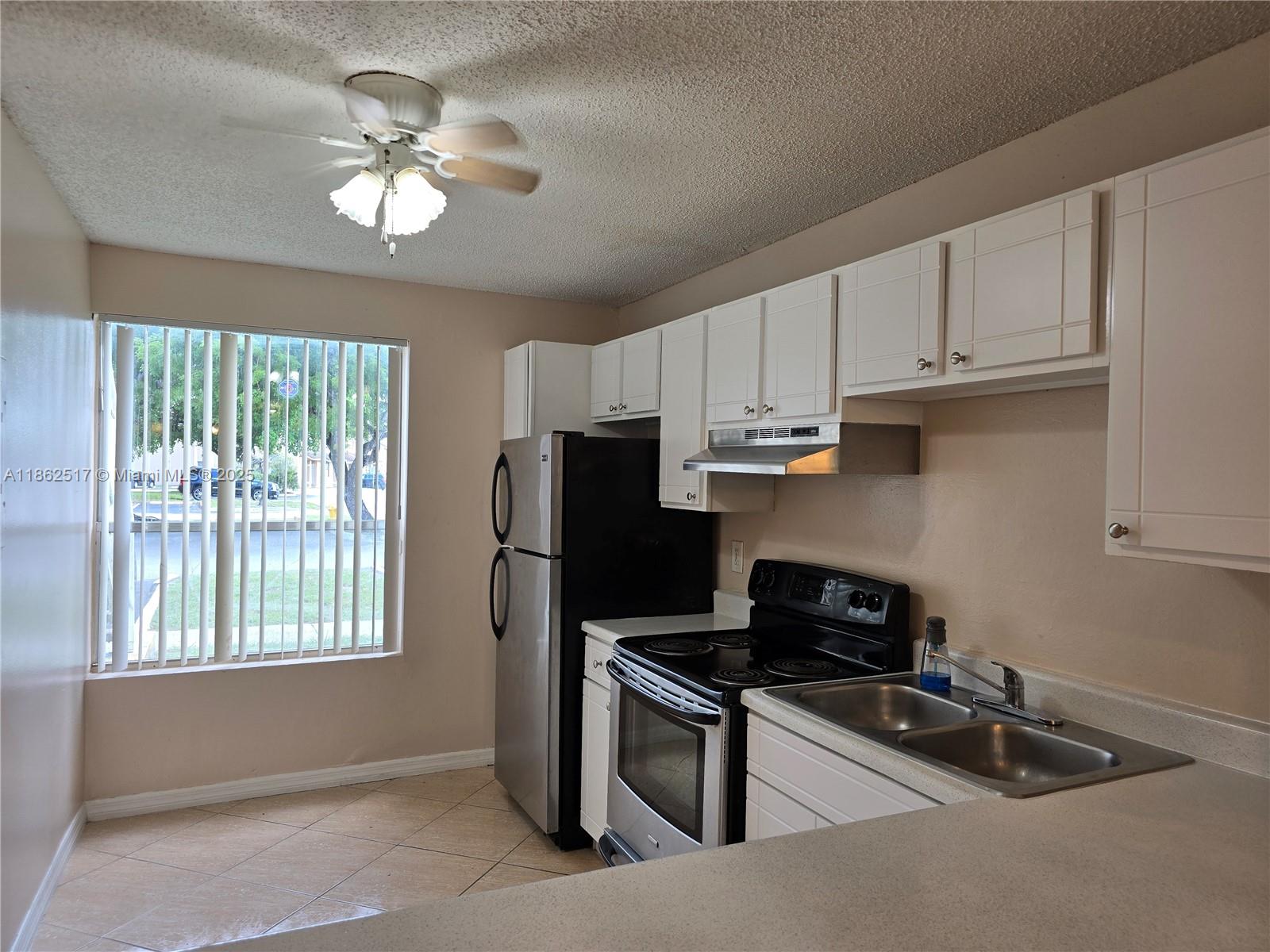 VERANO AT MIRAMAR CONDO - Residential Lease