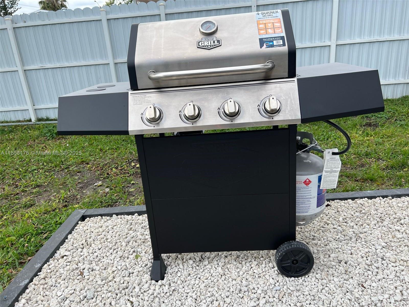 REPLAT OF PORTIONS OF RIC - Residential Lease