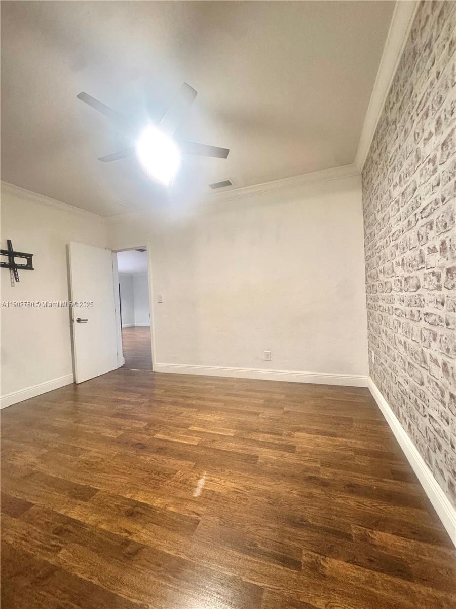 DURNIERS SUB - Residential Lease