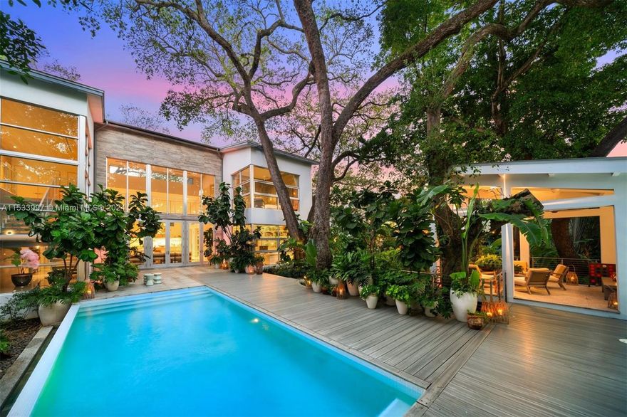 For details of this property, please contact the listing agent.