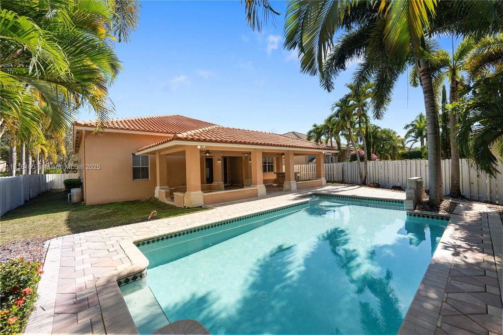 Photo of 3638 SW 162nd Ave #3638, Miramar, FL 33027 (MLS # A11916163)