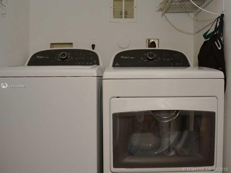 MALIBU BAY - Residential Lease