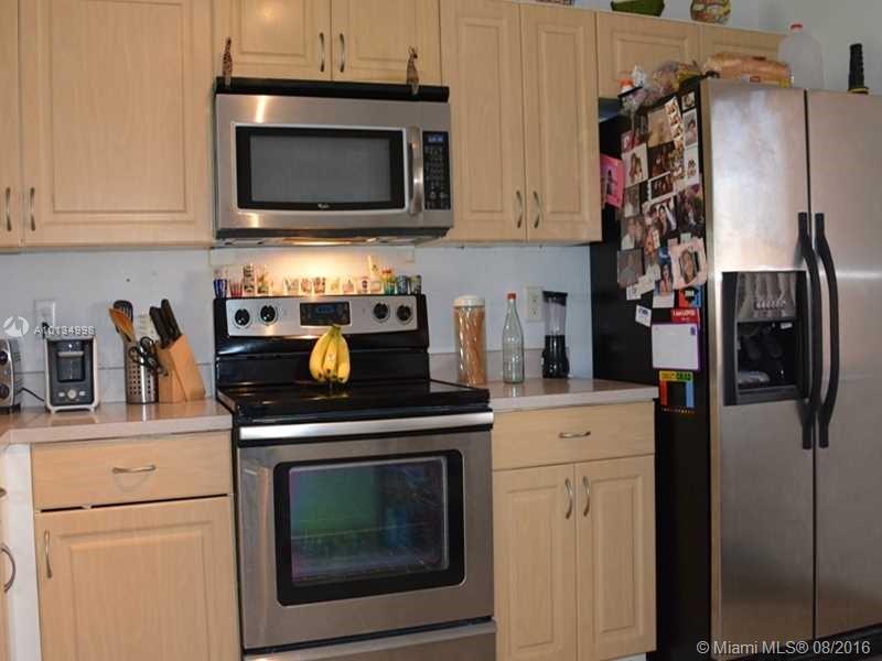 MALIBU BAY - Residential Lease