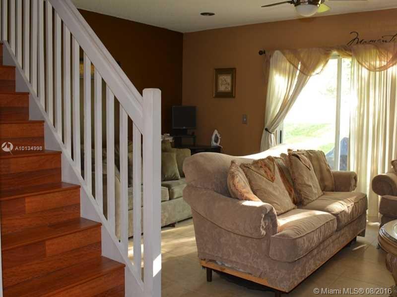 MALIBU BAY - Residential Lease