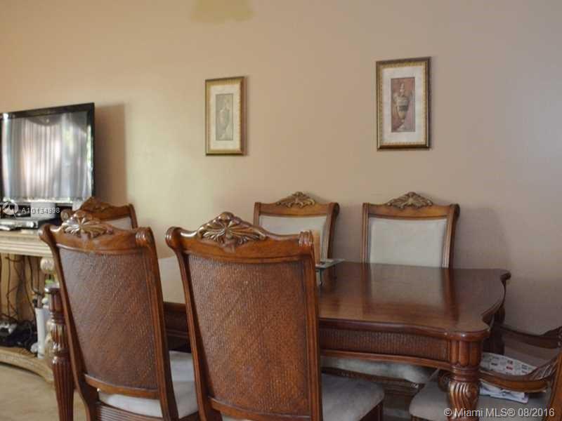 MALIBU BAY - Residential Lease