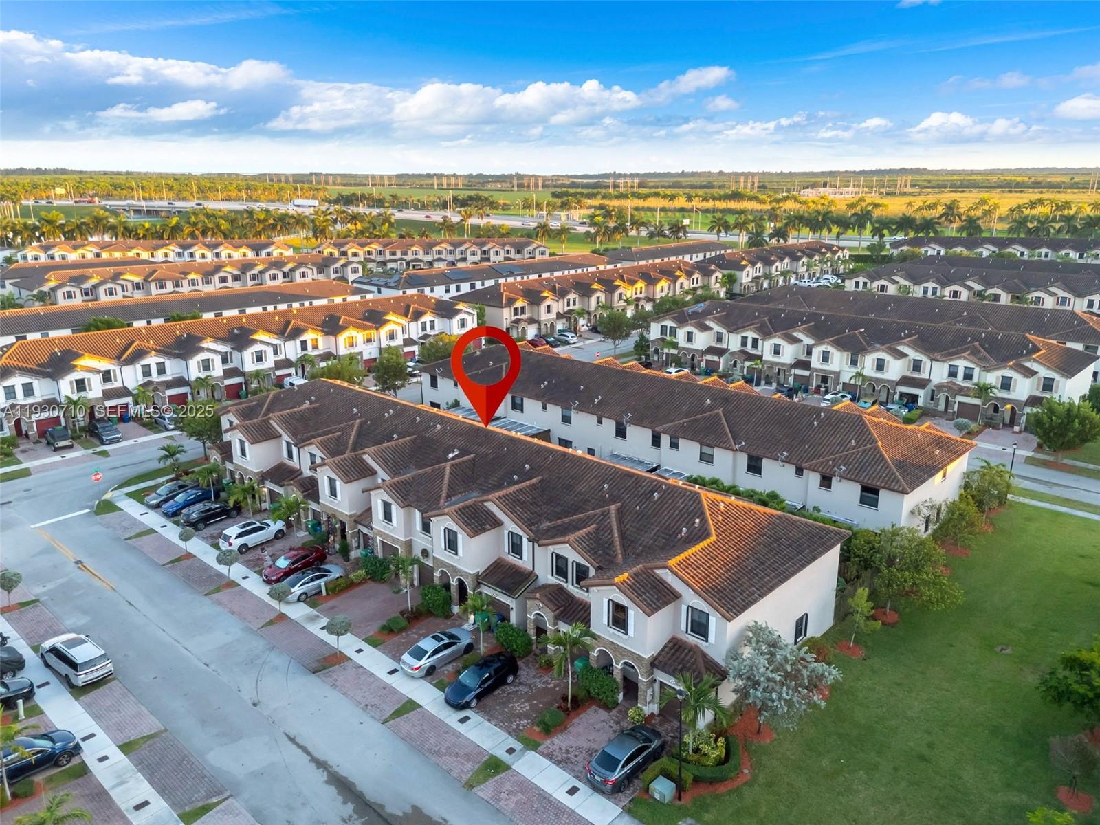 COCO PALM ESTATES - Residential