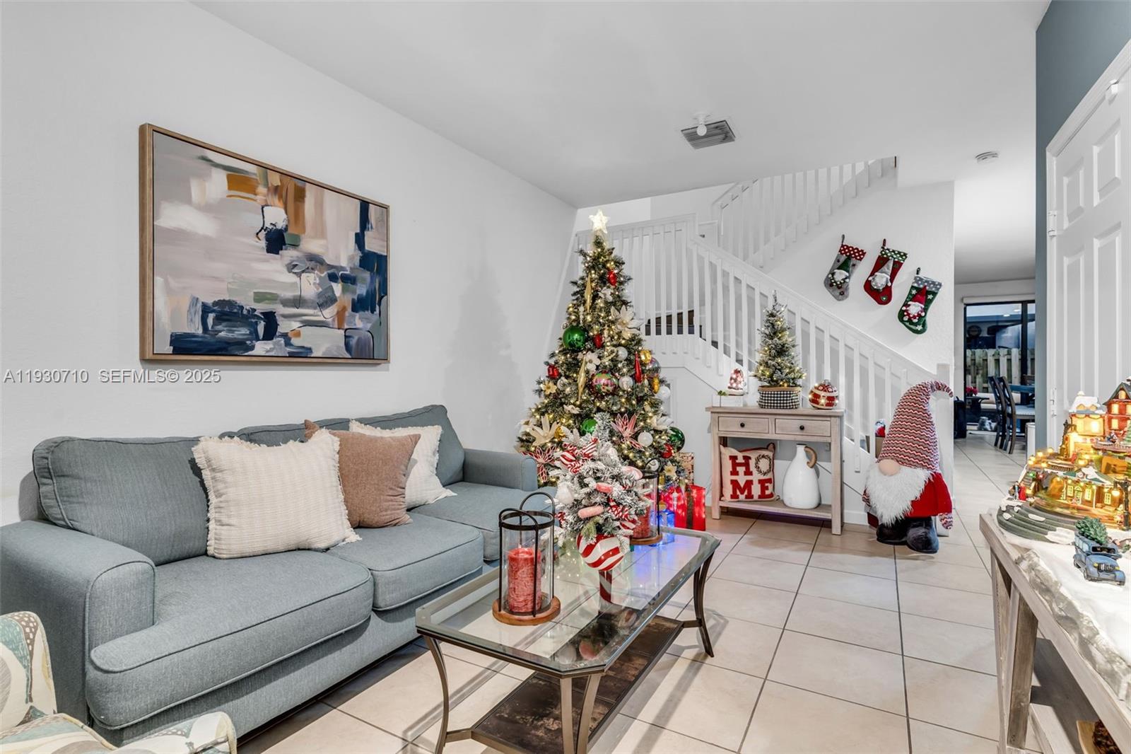 COCO PALM ESTATES - Residential