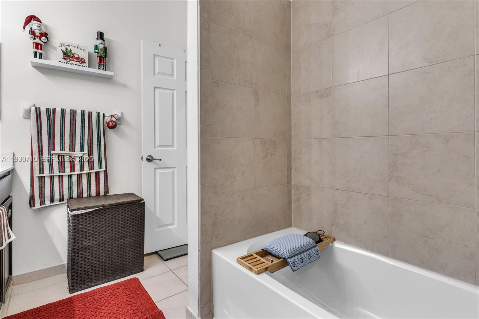 COCO PALM ESTATES - Residential