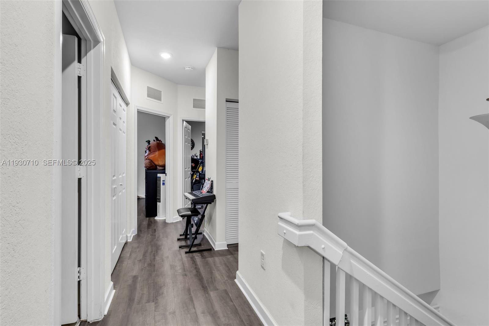 COCO PALM ESTATES - Residential