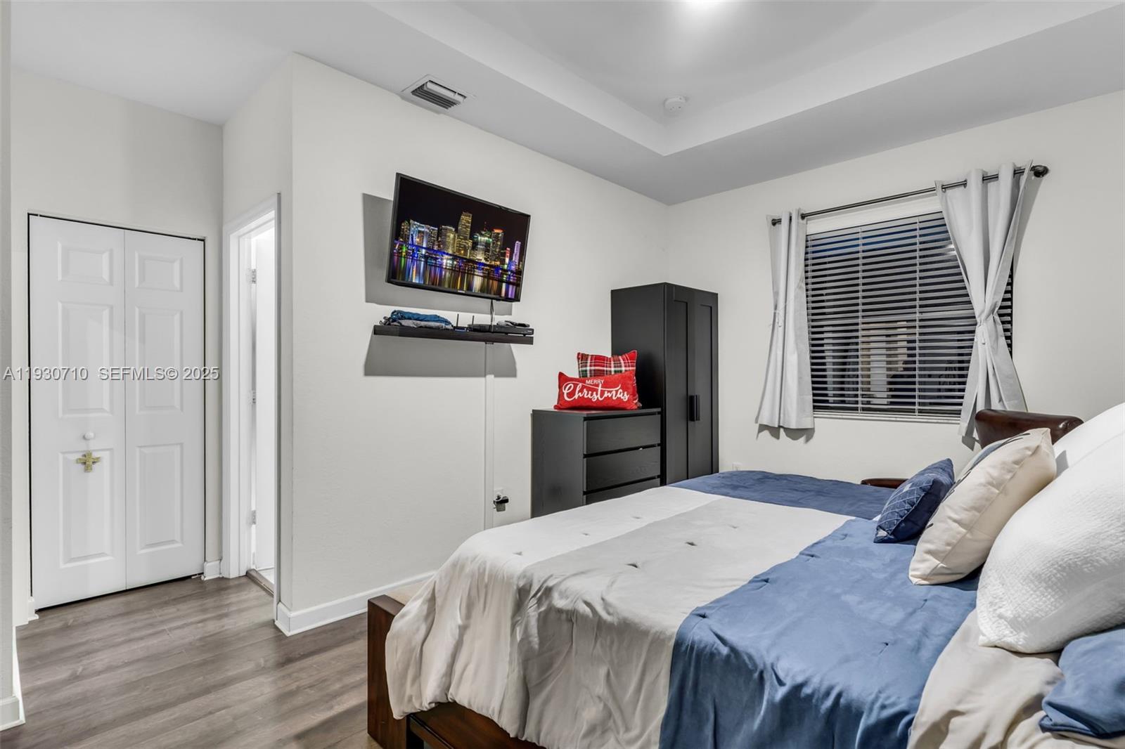 COCO PALM ESTATES - Residential