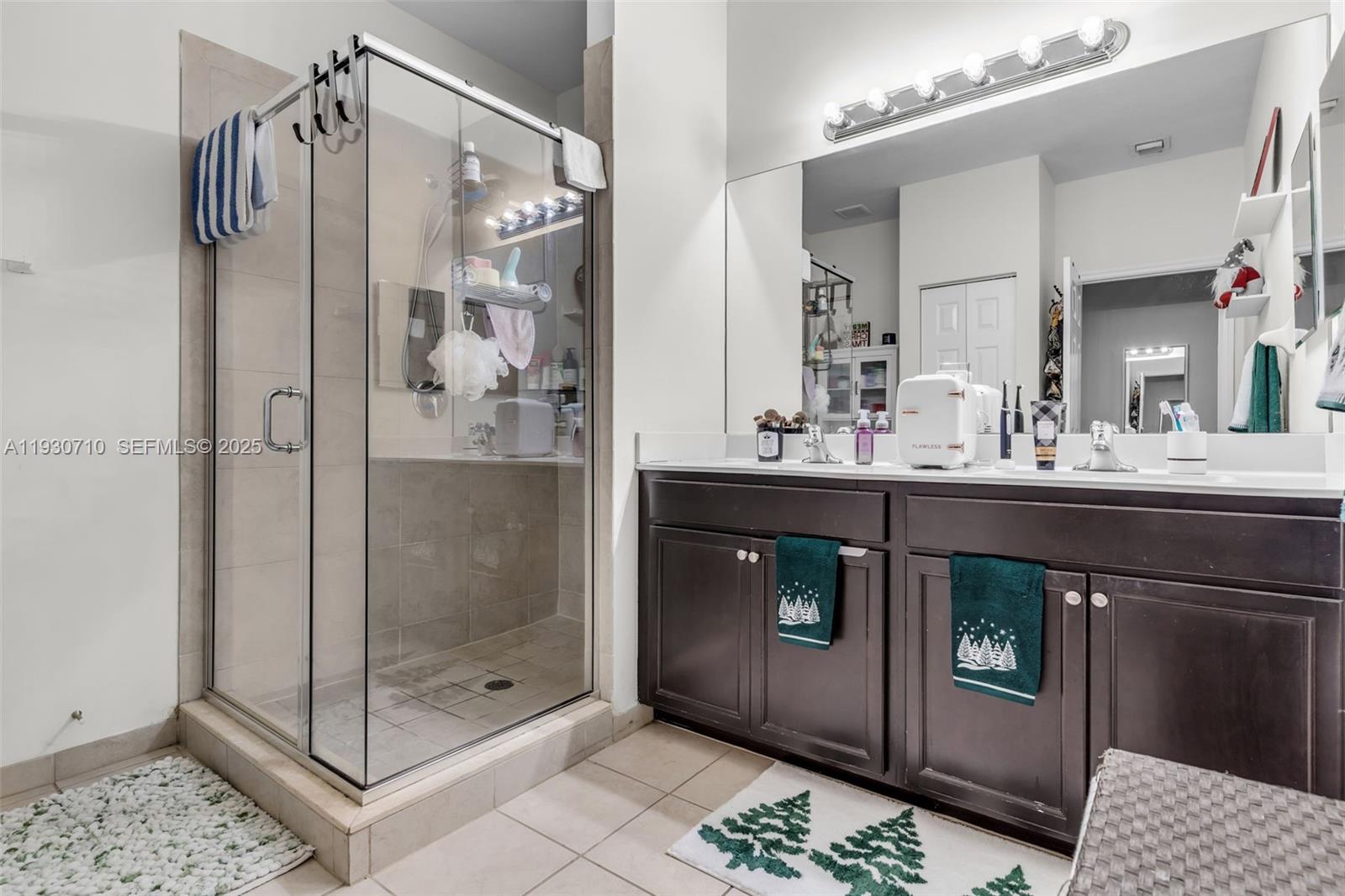 COCO PALM ESTATES - Residential