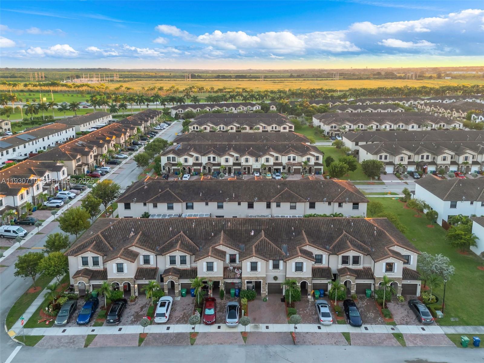 COCO PALM ESTATES - Residential