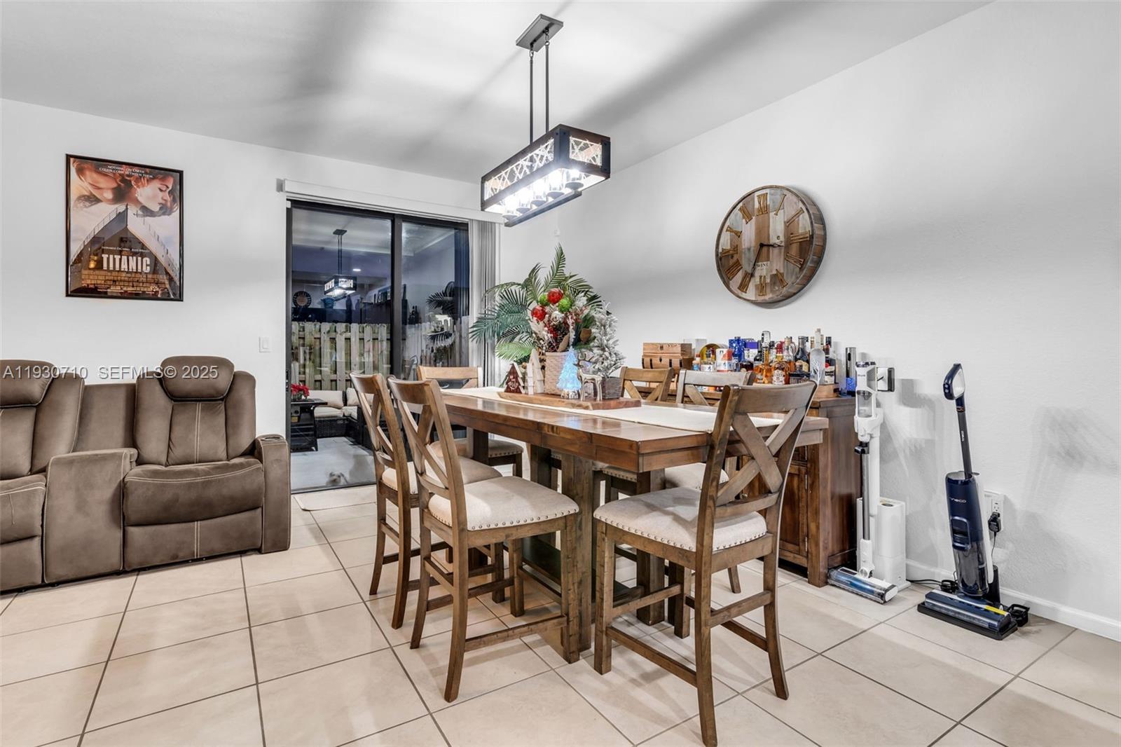 COCO PALM ESTATES - Residential