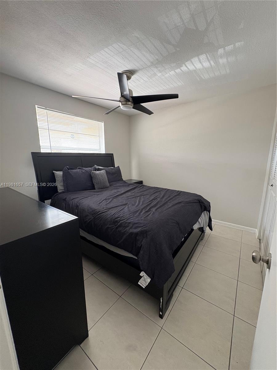 LAKEWOOD VILLAGE - Residential Lease