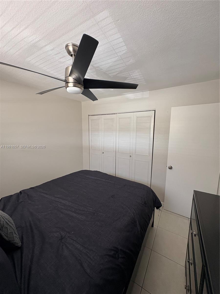 LAKEWOOD VILLAGE - Residential Lease