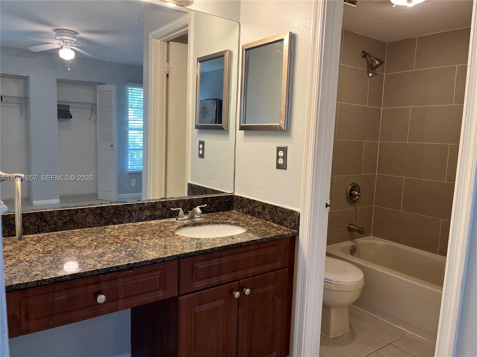 LAKEWOOD VILLAGE - Residential Lease